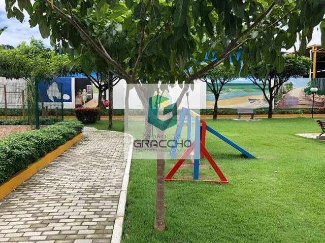 Apartamento para Venda em Fortaleza - 5