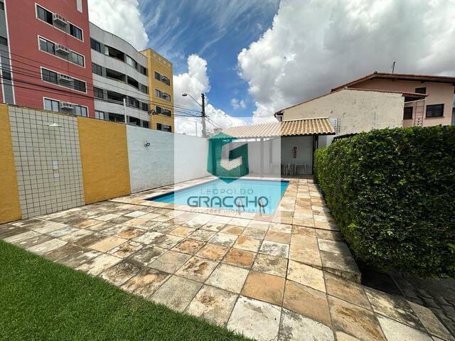 Apartamento para Venda em Fortaleza - 3