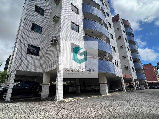 Apartamento para Venda em Fortaleza - 2