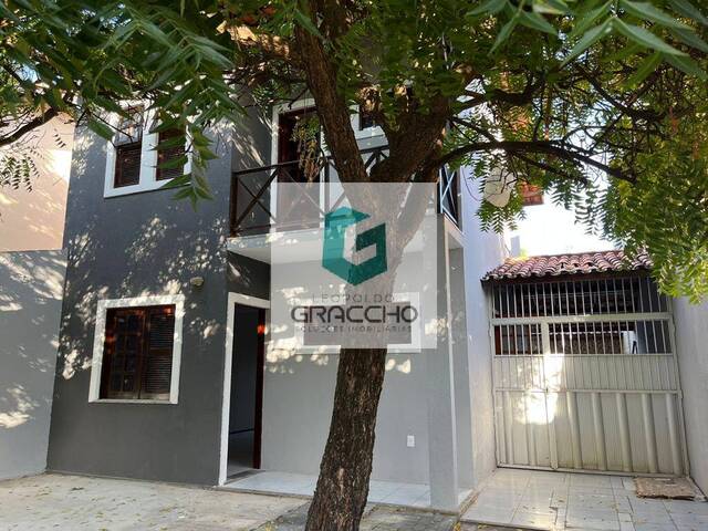 Casa para Venda em Fortaleza - 2