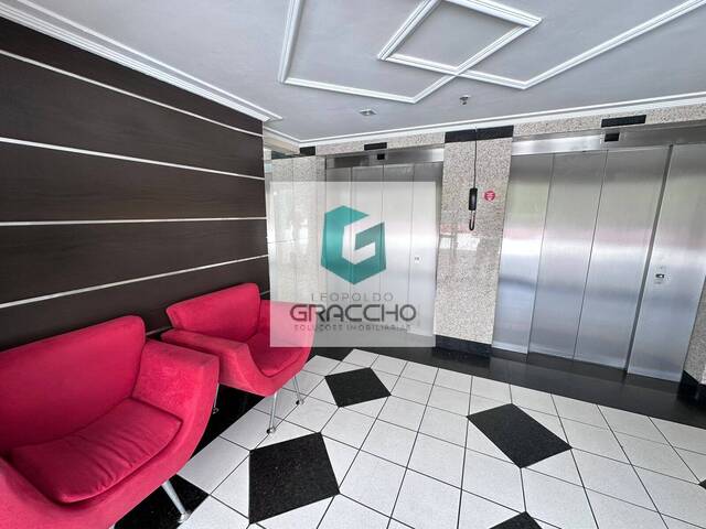 Apartamento para Venda em Fortaleza - 3