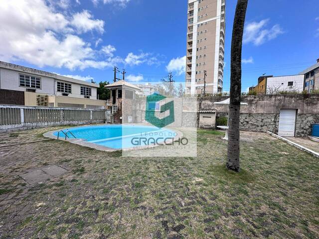 #302 - Apartamento para Venda em Fortaleza - CE