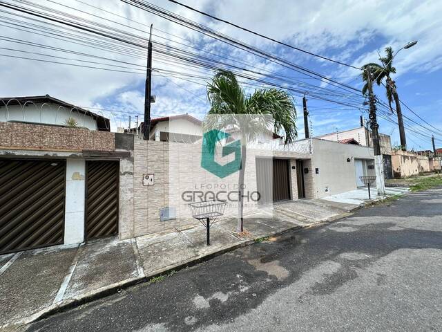 #311 - Casa para Venda em Fortaleza - CE