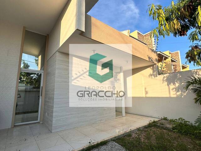 Casa para Venda em Fortaleza - 2