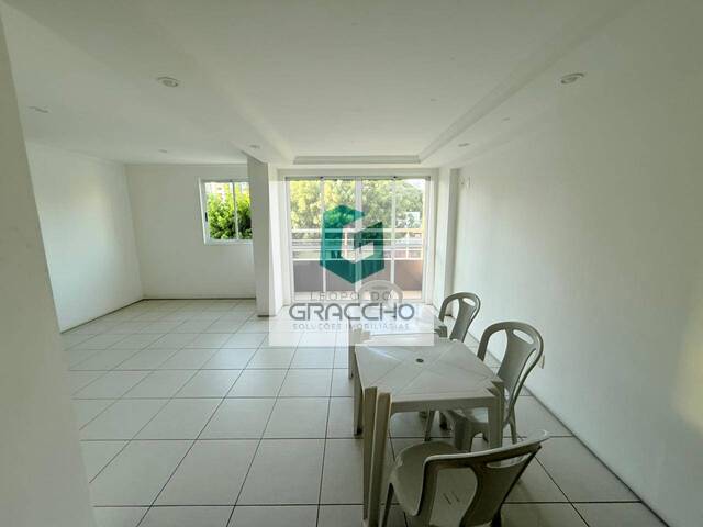 Apartamento para Venda em Fortaleza - 5