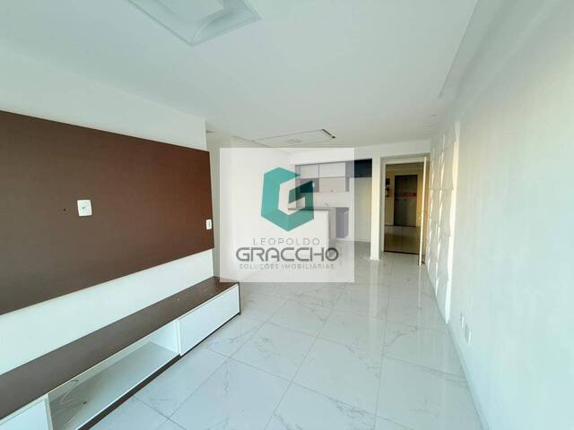 Apartamento para Venda em Fortaleza - 3