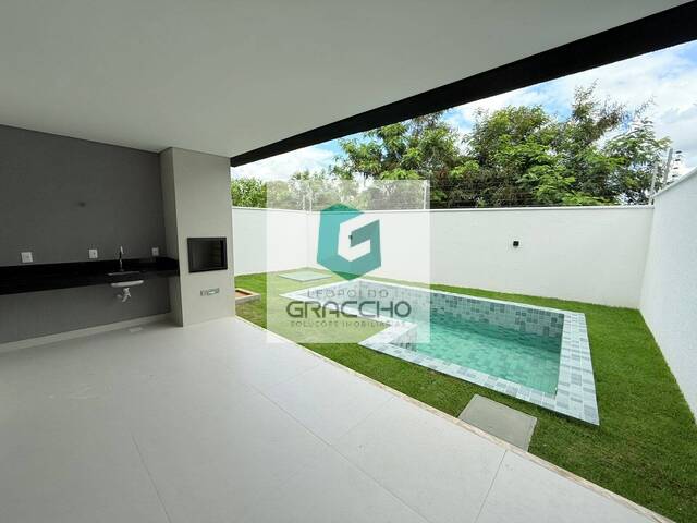 Casa para Venda em Eusébio - 3
