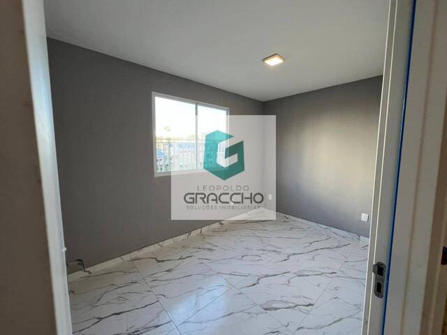 Apartamento para Venda em Fortaleza - 5