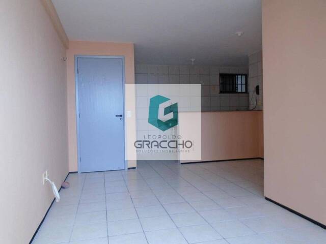 Apartamento para Venda em Fortaleza - 4