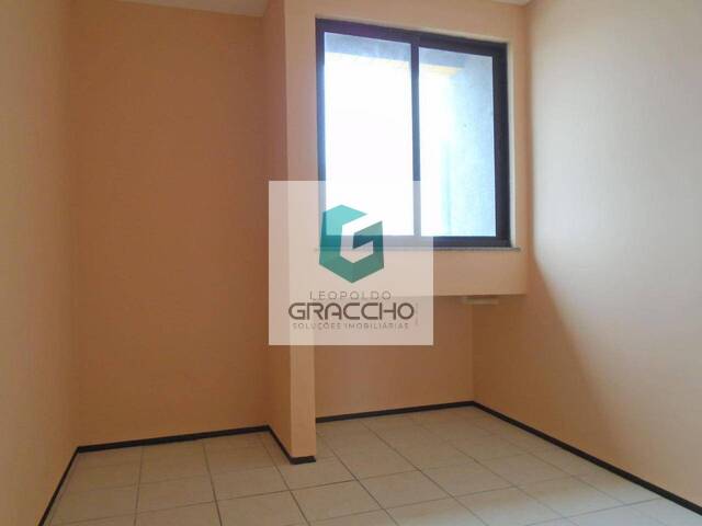 Apartamento para Venda em Fortaleza - 5