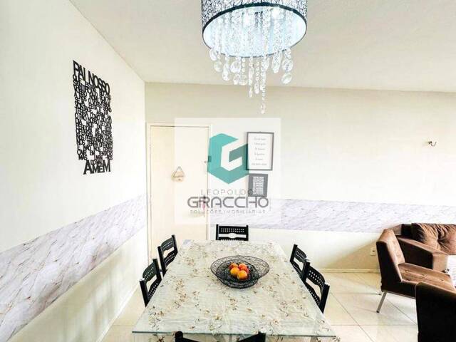 Apartamento para Venda em Fortaleza - 5