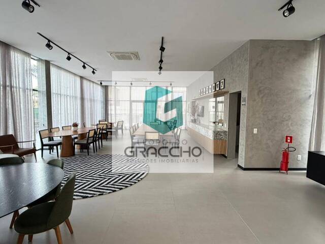 Apartamento para Venda em Fortaleza - 5