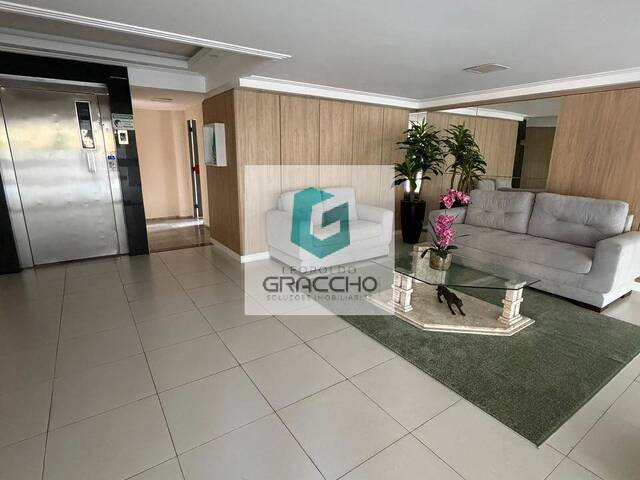 Apartamento para Venda em Fortaleza - 4