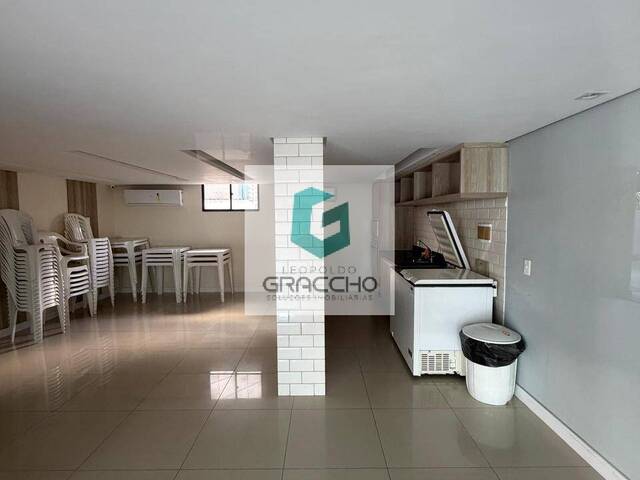 Apartamento para Venda em Fortaleza - 5
