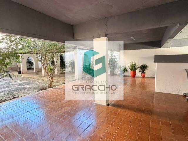 Apartamento para Venda em Fortaleza - 4