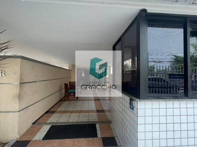 Apartamento para Venda em Fortaleza - 2