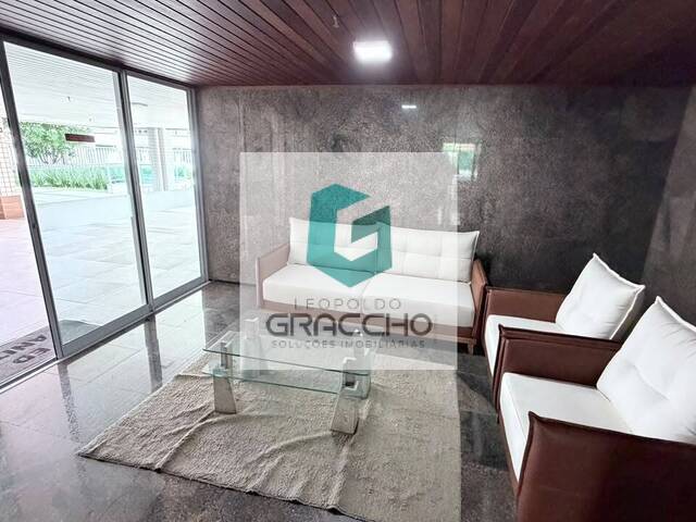 Apartamento para Venda em Fortaleza - 4