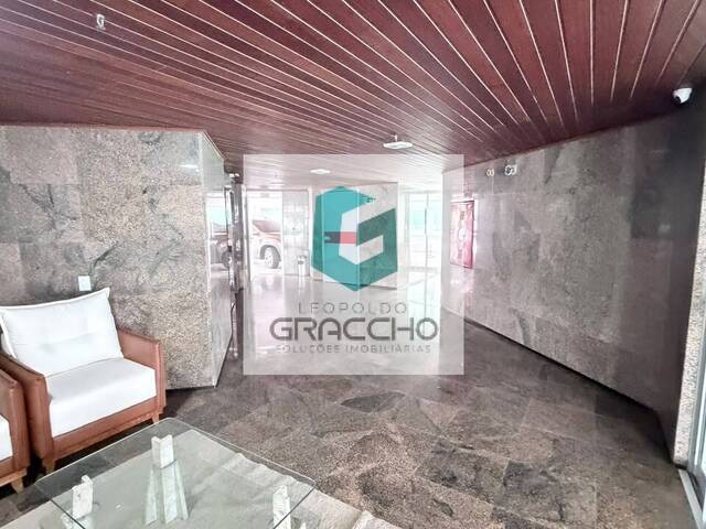 Apartamento para Venda em Fortaleza - 3