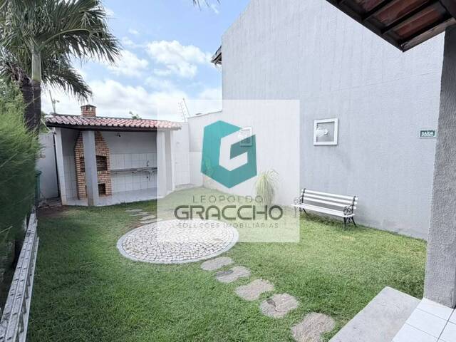 Casa para Venda em Fortaleza - 3