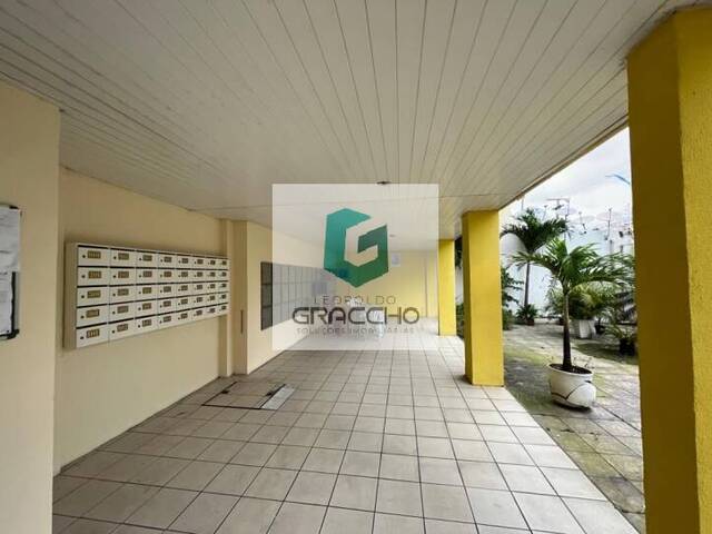 Apartamento para Venda em Fortaleza - 4