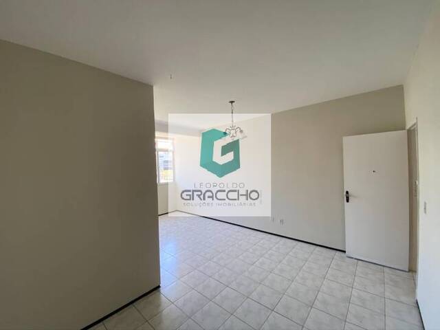 Apartamento para Venda em Fortaleza - 5